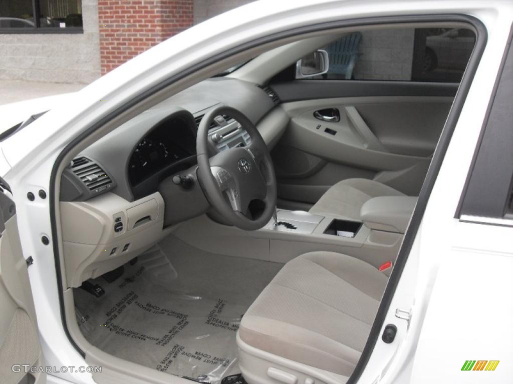 2008 Camry Hybrid - Super White / Bisque photo #4