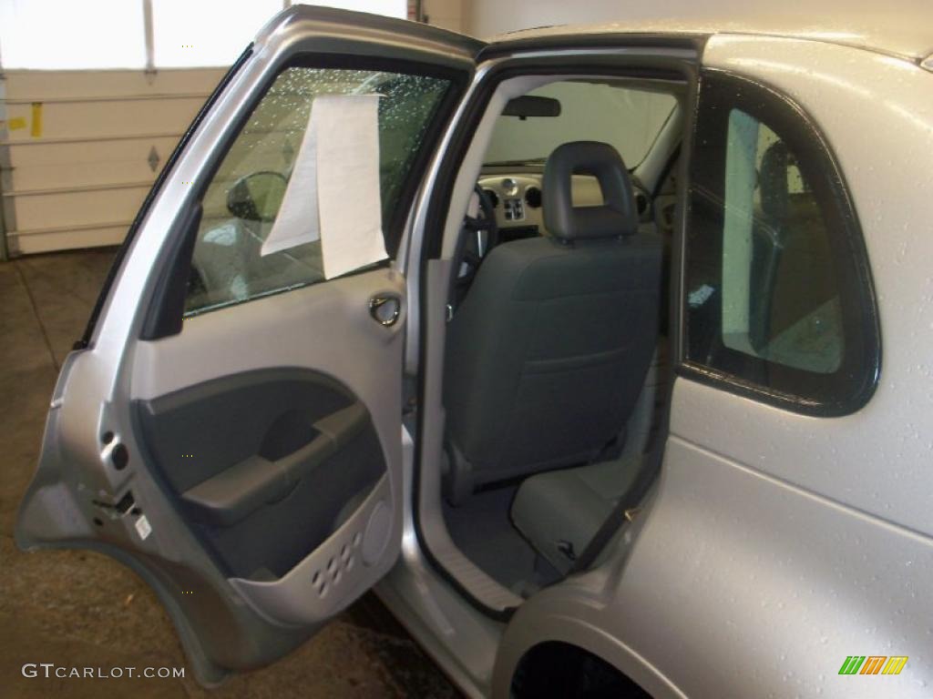 2007 PT Cruiser  - Bright Silver Metallic / Pastel Slate Gray photo #16