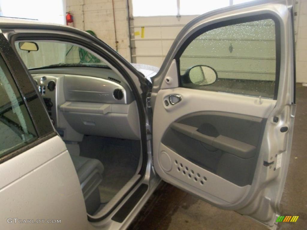 2007 PT Cruiser  - Bright Silver Metallic / Pastel Slate Gray photo #21