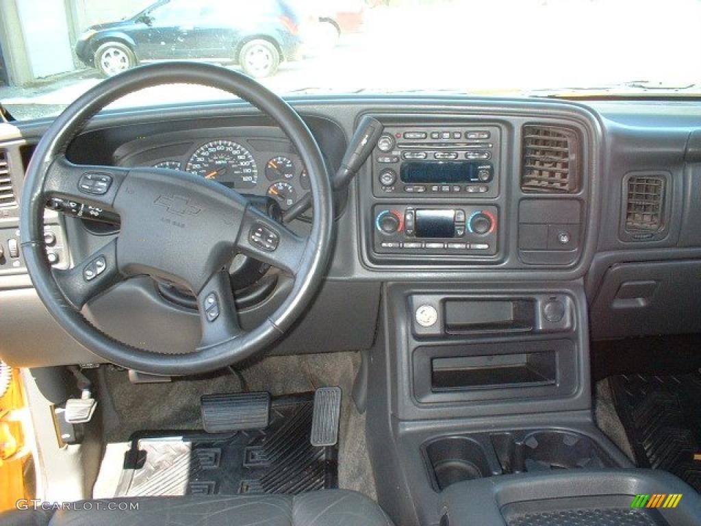 2003 Avalanche Z66 - Yellow / Dark Charcoal photo #11