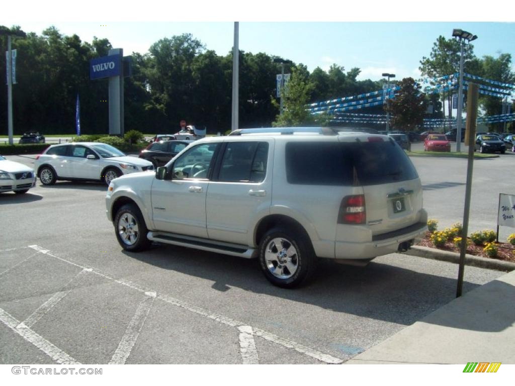 2006 Explorer Limited 4x4 - Cashmere Tri-Coat / Camel photo #5