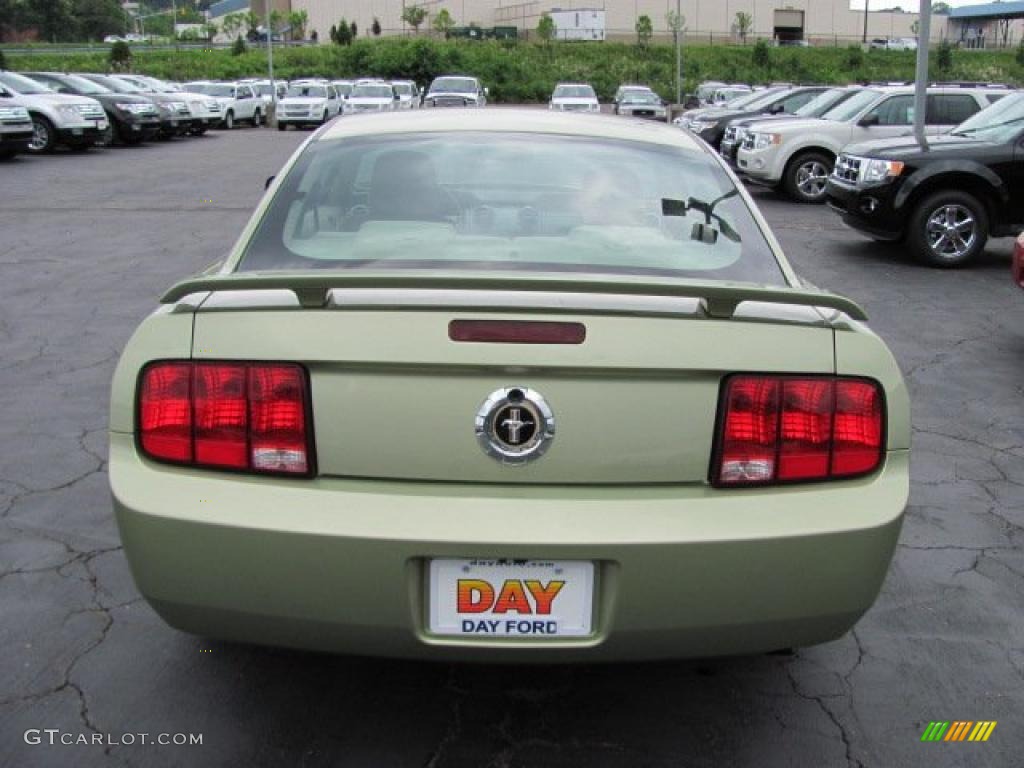 2006 Mustang V6 Premium Coupe - Legend Lime Metallic / Light Parchment photo #6