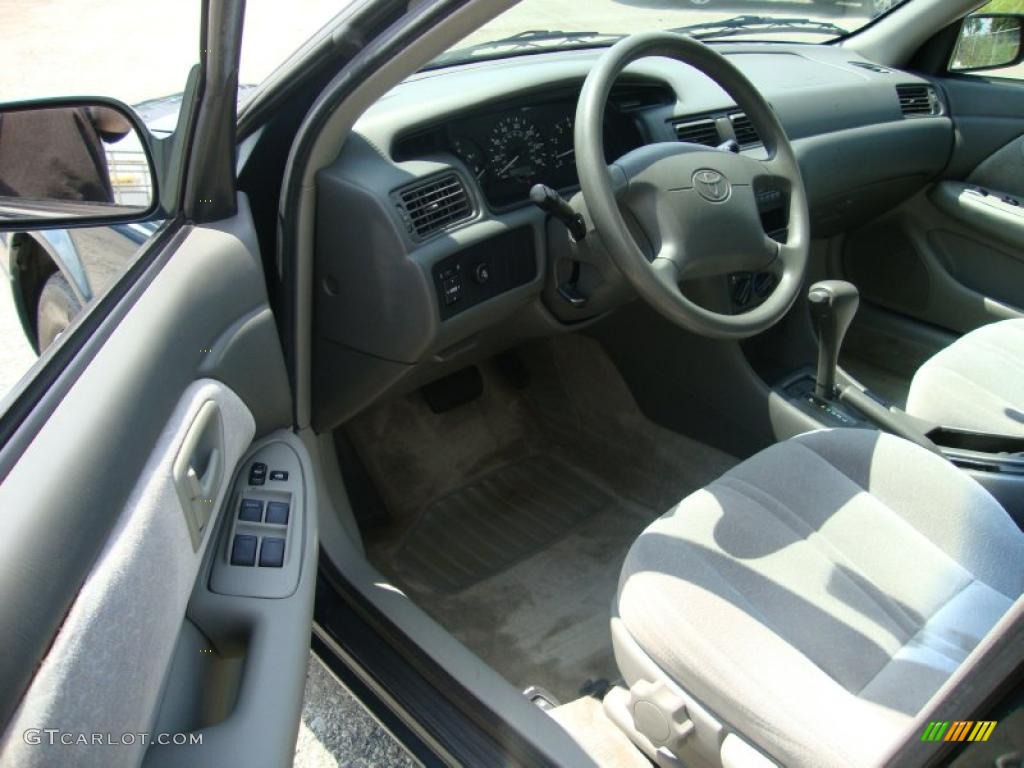 1997 Camry LE - Classic Green Pearl / Gray photo #13