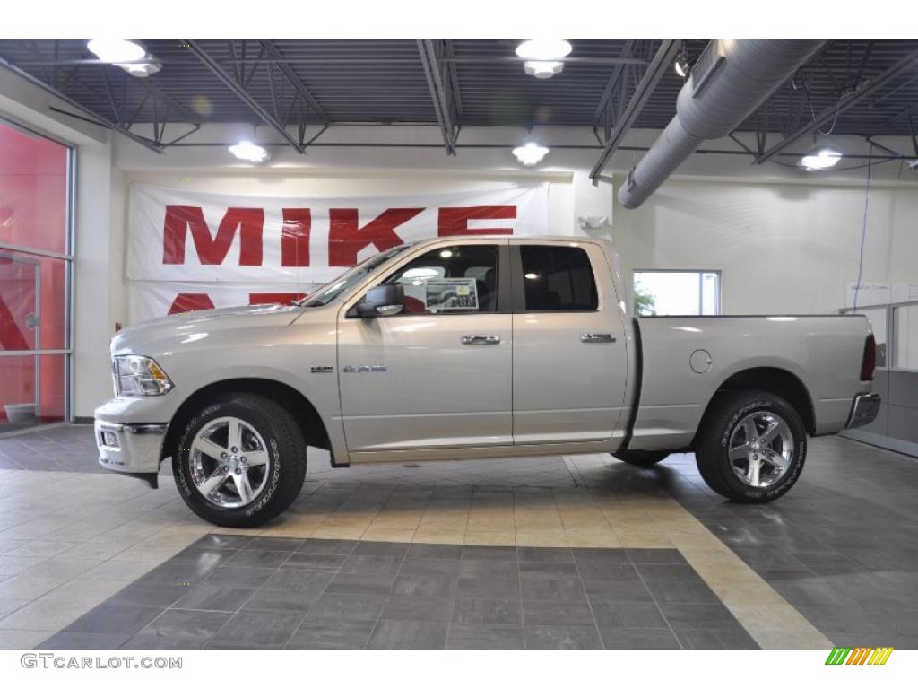 2010 Ram 1500 Big Horn Quad Cab - Light Graystone Pearl / Dark Slate/Medium Graystone photo #1