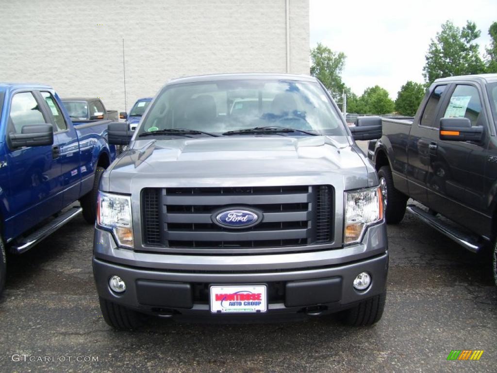 2010 F150 STX SuperCab 4x4 - Sterling Grey Metallic / Medium Stone photo #3