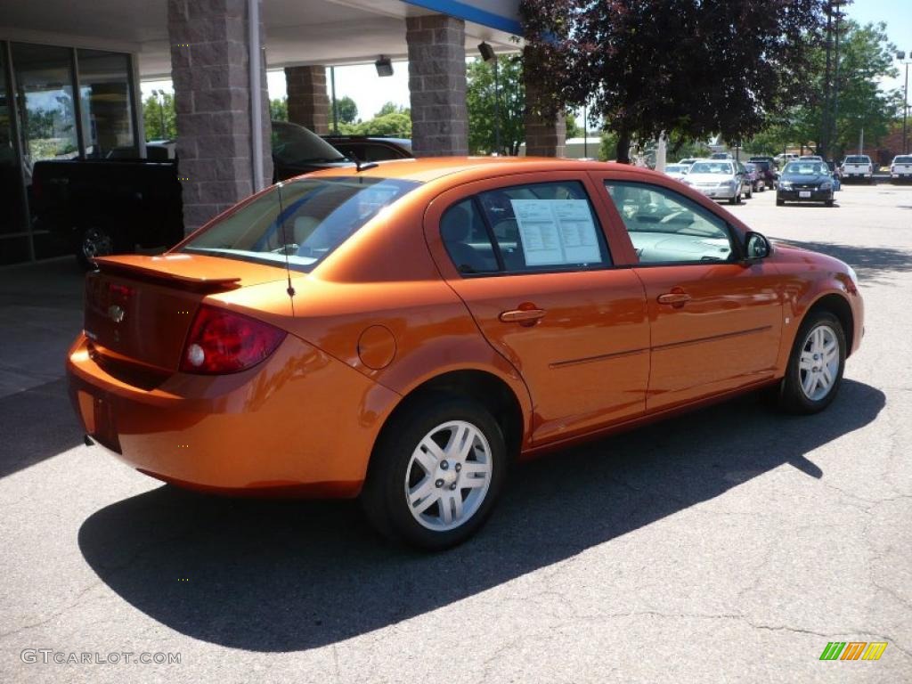 2006 Cobalt LT Sedan - Sunburst Orange Metallic / Gray photo #6