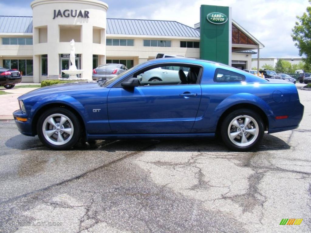 2007 Mustang GT Premium Coupe - Vista Blue Metallic / Dark Charcoal photo #2