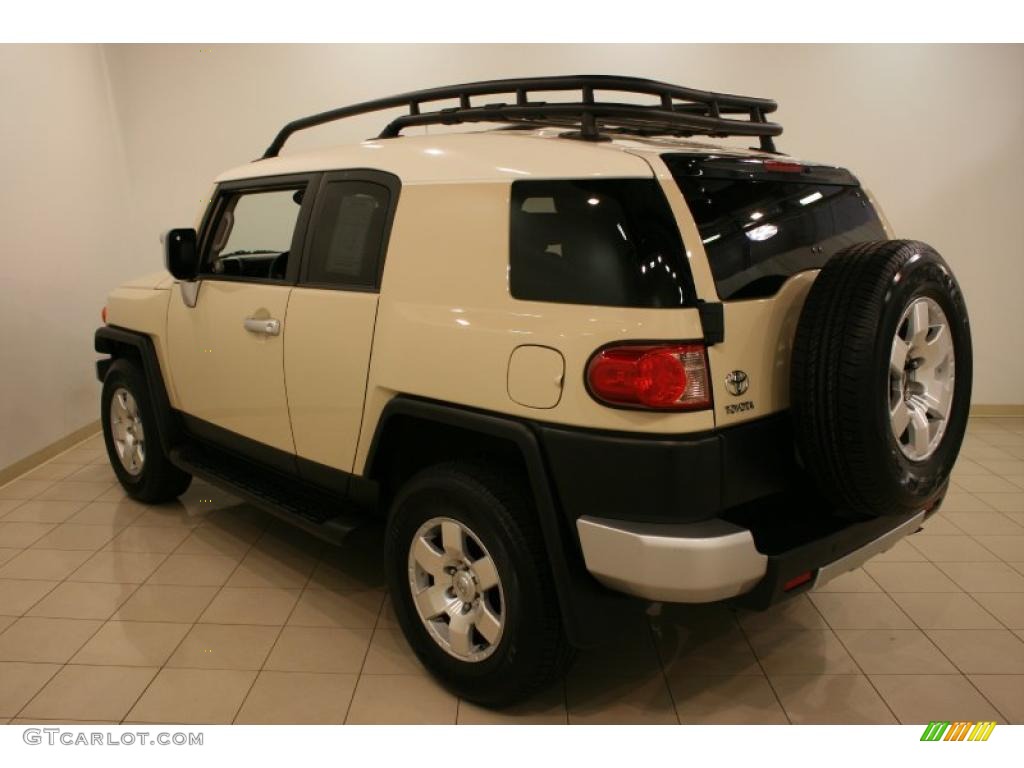 2008 FJ Cruiser 4WD - Sandstorm Metallic / Dark Charcoal photo #5