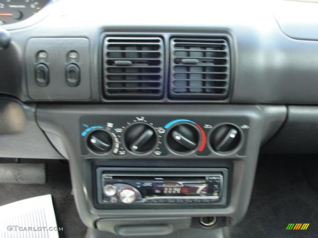 1998 Neon Highline Sedan - Intense Blue Pearl / Agate photo #37