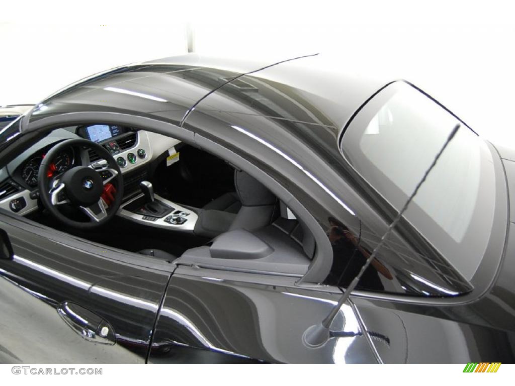 2011 Z4 sDrive30i Roadster - Jet Black / Black photo #18