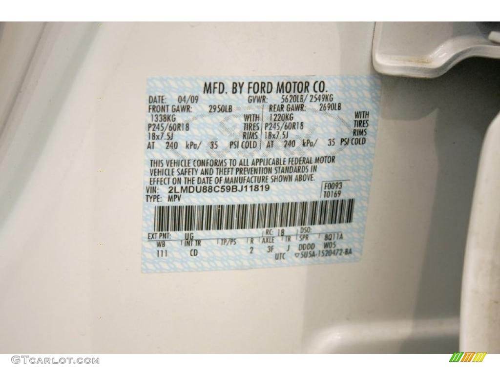 2009 MKX Color Code UG for White Platinum Tri Coat Photo #32069574