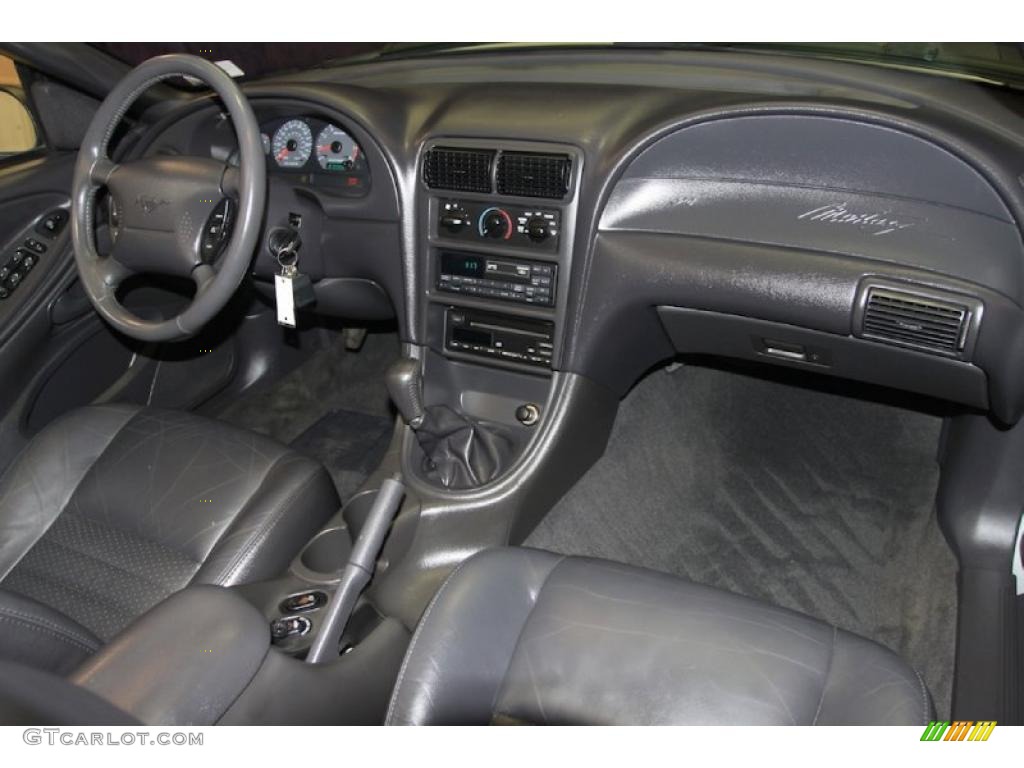 2000 Mustang GT Convertible - Silver Metallic / Dark Charcoal photo #9