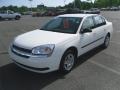 White - Malibu Sedan Photo No. 1