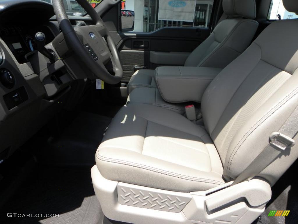 2010 F150 XL Regular Cab - Oxford White / Medium Stone photo #13