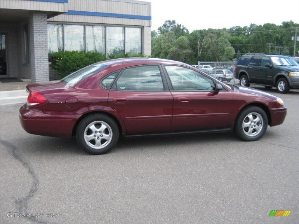 2006 Taurus SE - Merlot Metallic / Ebony Black photo #2