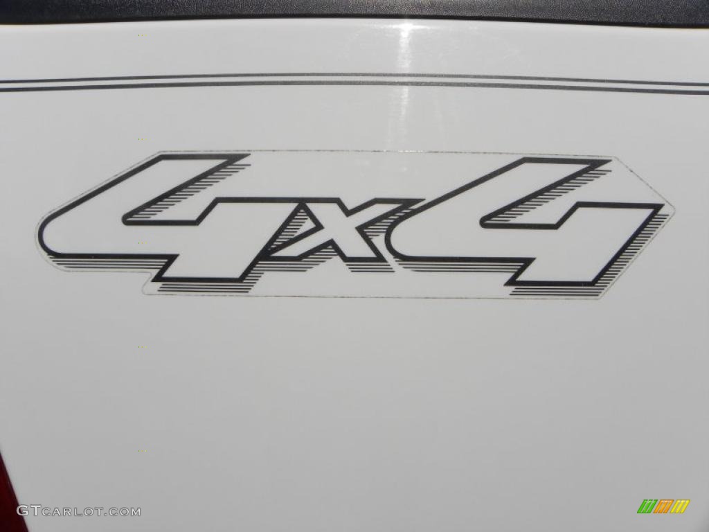 2005 F150 XLT SuperCab 4x4 - Oxford White / Medium Flint Grey photo #14
