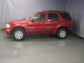 Vivid Red Metallic - Mariner Luxury 4WD Photo No. 2