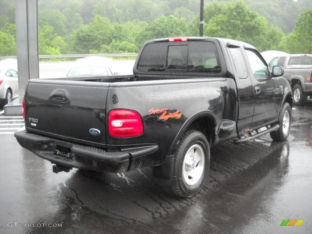 2000 F150 XLT Extended Cab 4x4 - Black / Medium Graphite photo #5