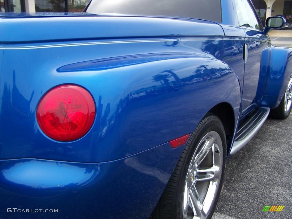 2006 SSR  - Pacific Blue Metallic / Ebony photo #14