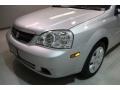 Titanium Silver Metallic - Forenza Sedan Photo No. 39