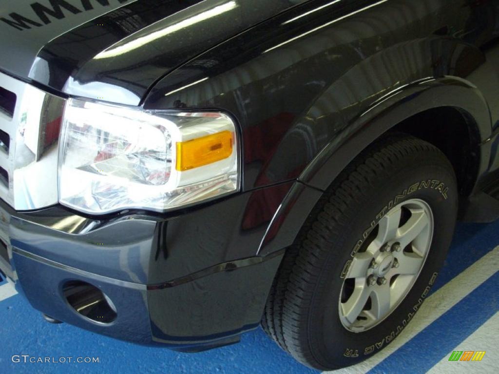 2010 Expedition EL XLT 4x4 - Tuxedo Black / Stone photo #10