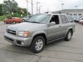 Sierra Silver Metallic - Pathfinder LE 4x4 Photo No. 6