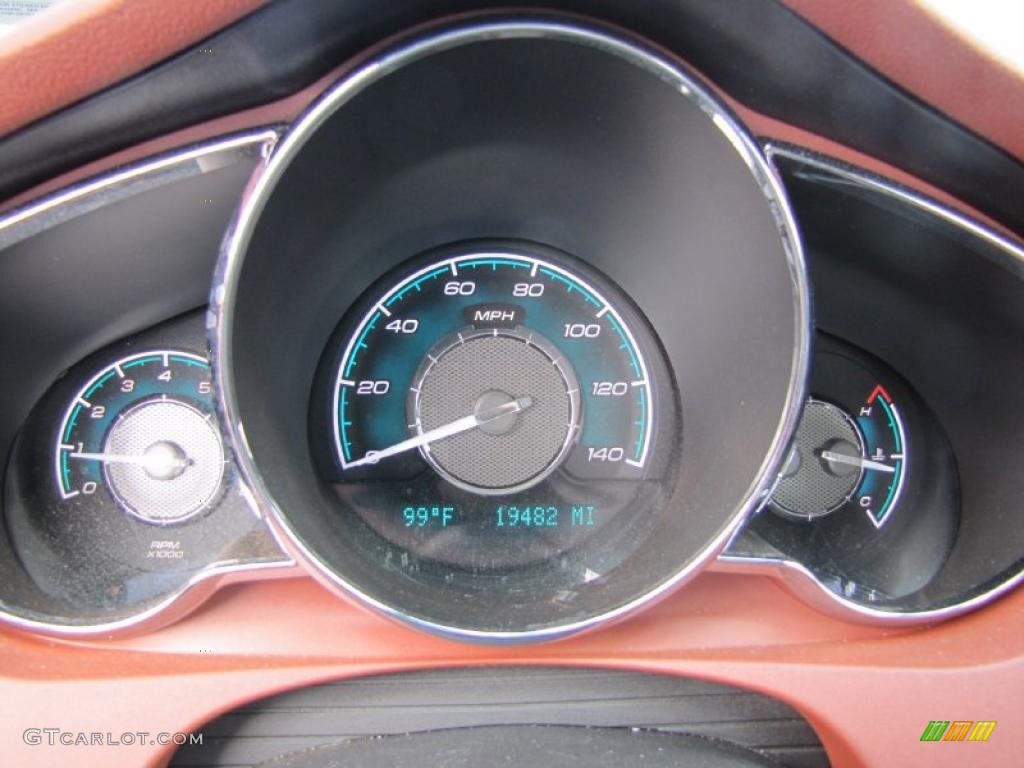 2009 Chevrolet Malibu LTZ Sedan Gauges Photo #32105611