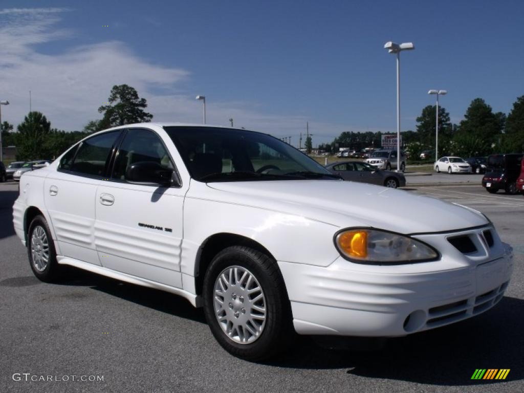 2000 Grand Am SE Sedan - Arctic White / Dark Taupe photo #7