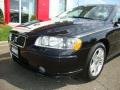Black Sapphire Metallic - S60 2.5T Photo No. 16