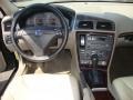 Black Sapphire Metallic - S60 2.5T Photo No. 32