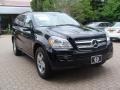 Black - GL 450 4Matic Photo No. 3
