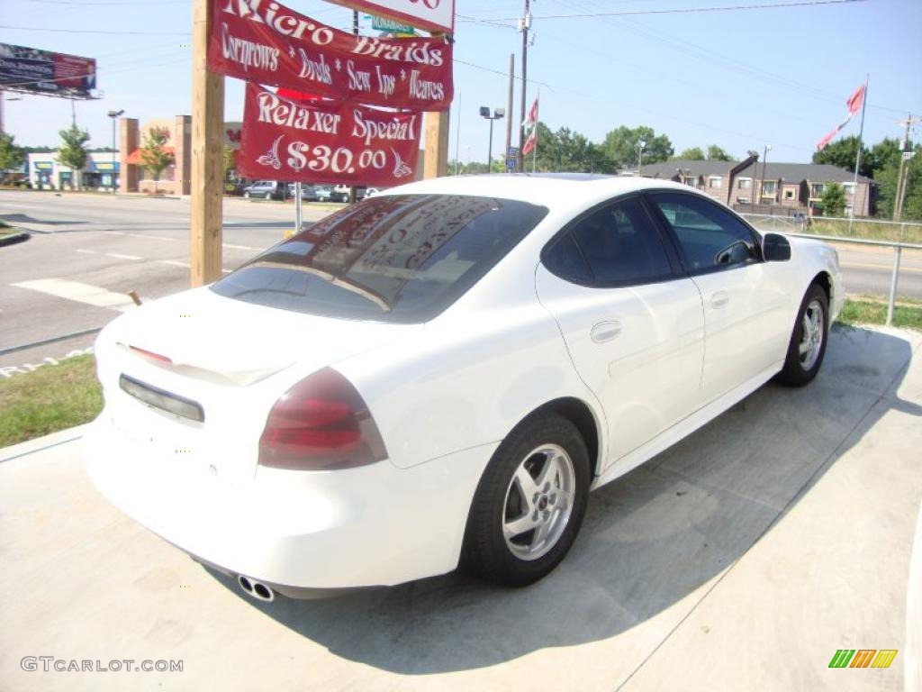 2004 Grand Prix GT Sedan - Summit White / Dark Pewter photo #4