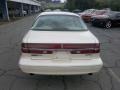 1997 Ivory Pearl Metallic Tricoat Lincoln Continental   photo #3