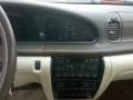 1997 Ivory Pearl Metallic Tricoat Lincoln Continental   photo #22