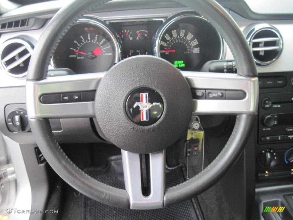 2005 Mustang GT Premium Coupe - Satin Silver Metallic / Dark Charcoal photo #12