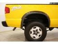 Yellow - S10 ZR2 Extended Cab 4x4 Photo No. 16