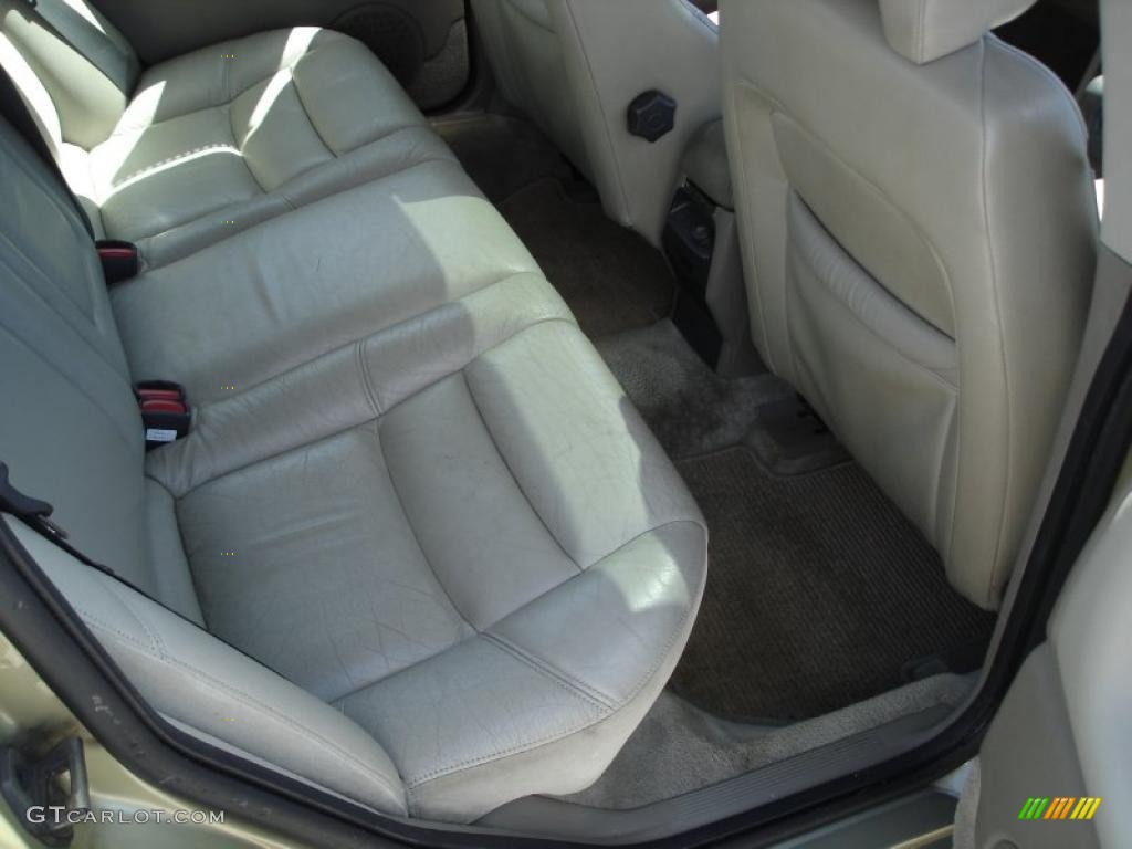 1999 S70 GLT - Desert Wind Metallic / Light Taupe photo #23