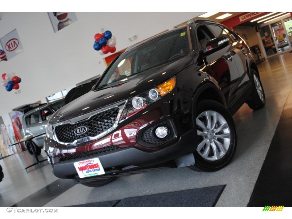 2011 Sorento LX V6 - Dark Cherry / Black photo #2