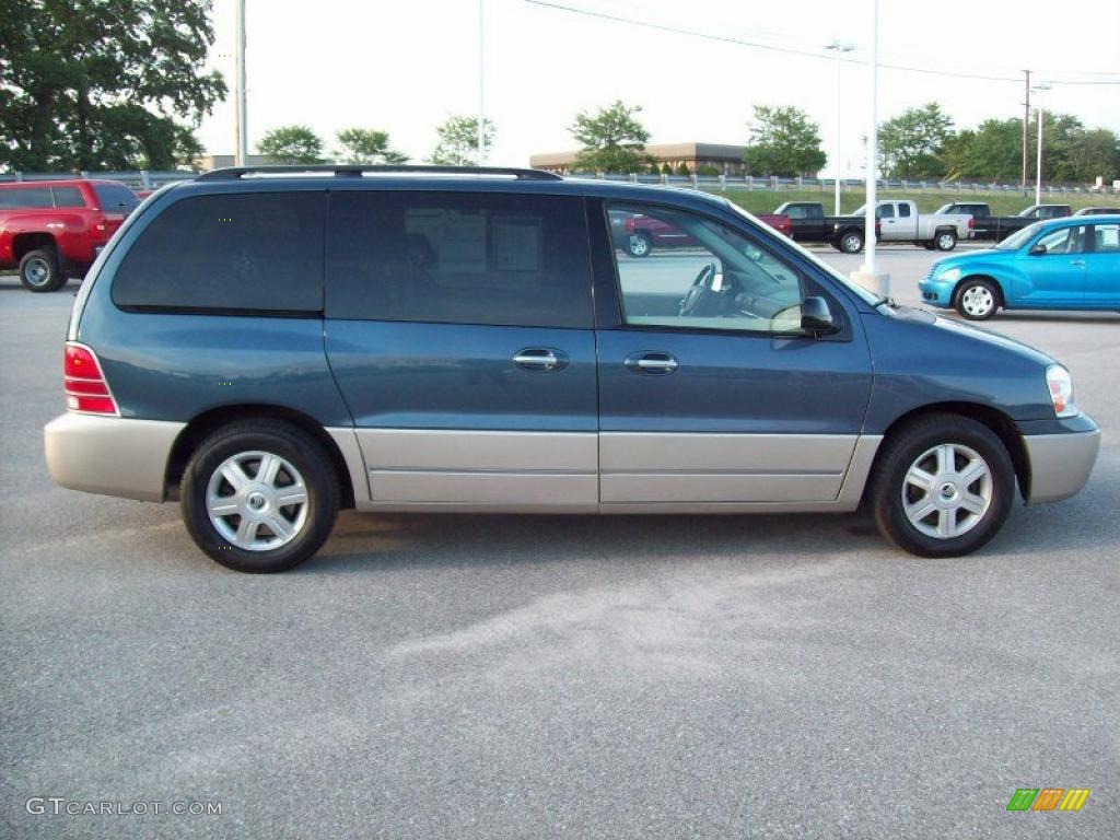 2004 Monterey Luxury - Norsea Blue Metallic / Pebble photo #13