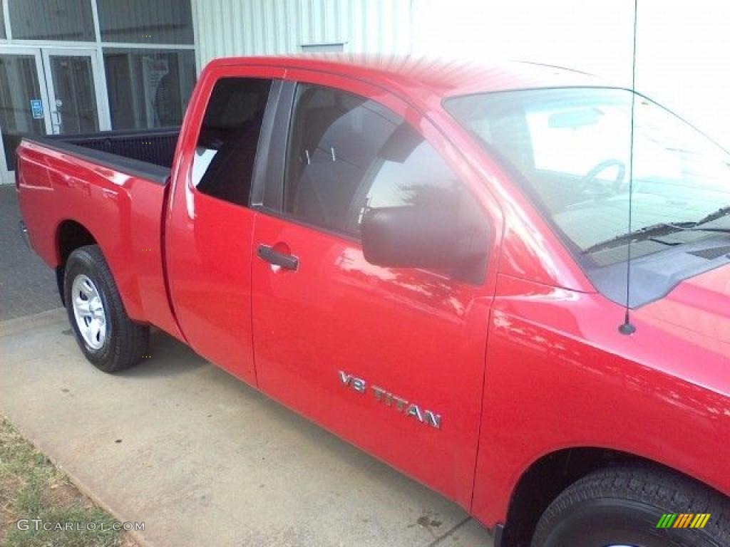 2007 Titan XE King Cab - Red Alert / Graphite Black/Titanium photo #21