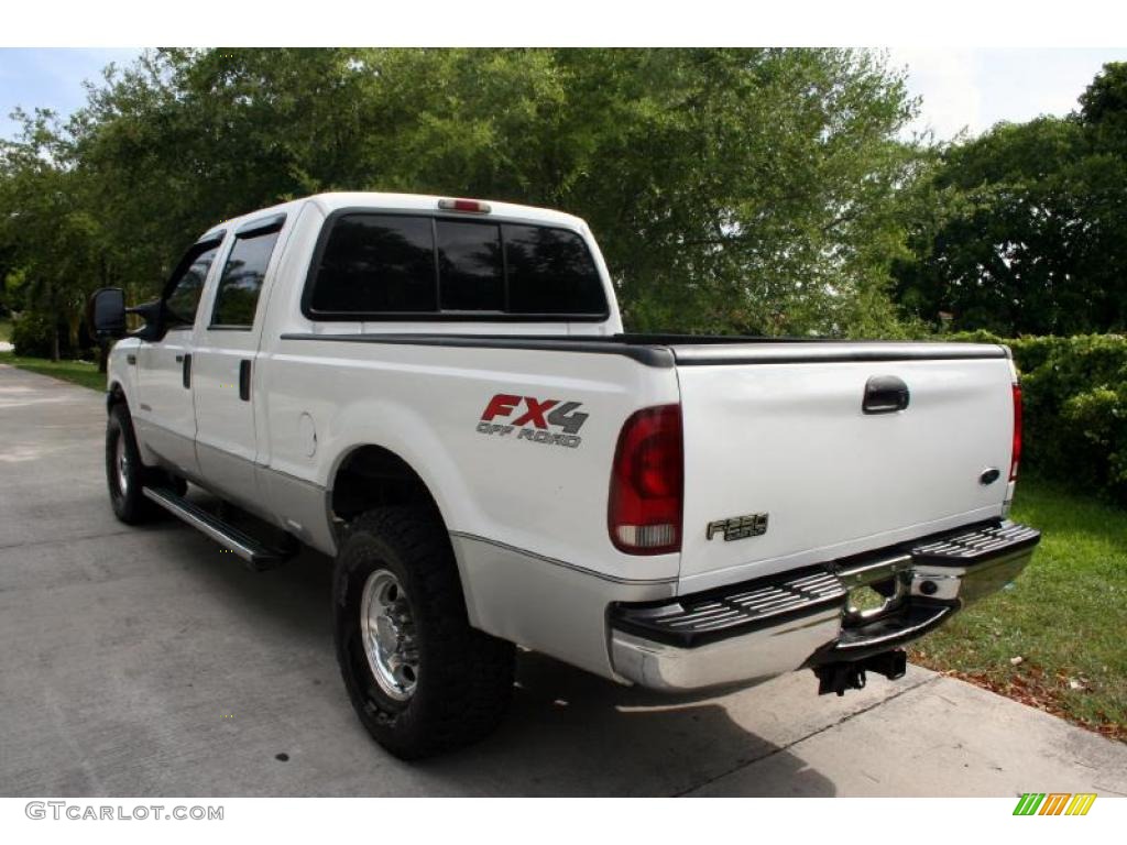 2004 F250 Super Duty Lariat Crew Cab 4x4 - Oxford White / Medium Flint photo #6