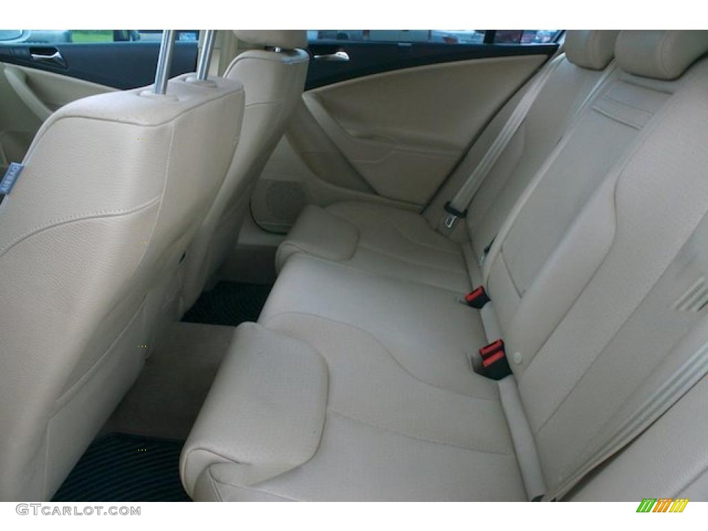 2008 Passat Komfort Sedan - Candy White / Pure Beige photo #8