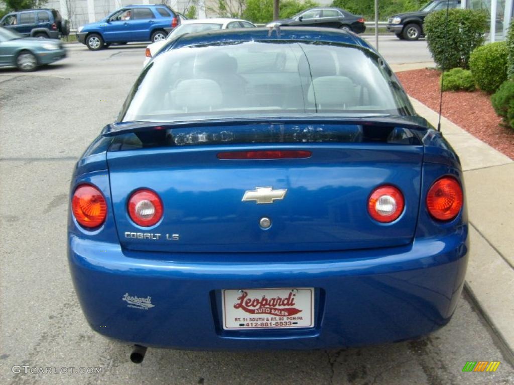 2006 Cobalt LS Coupe - Laser Blue Metallic / Gray photo #4