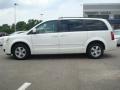 Stone White - Grand Caravan SXT Photo No. 3