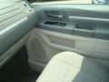 Stone White - Grand Caravan SXT Photo No. 24
