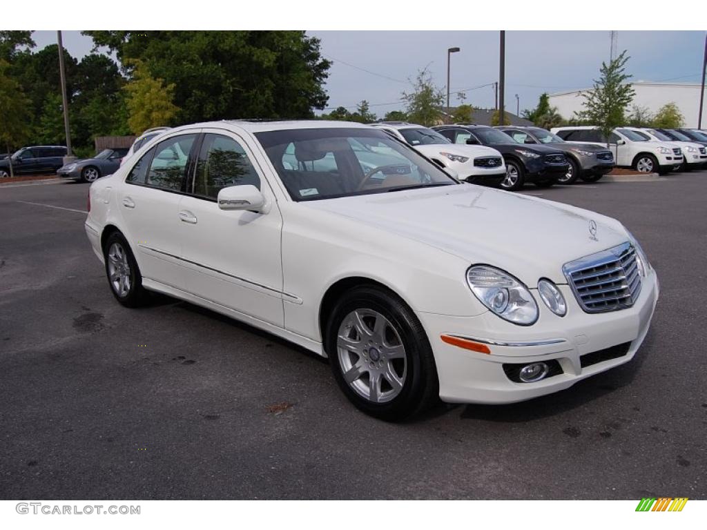 2008 E 320 BlueTEC Sedan - Arctic White / Cashmere photo #1