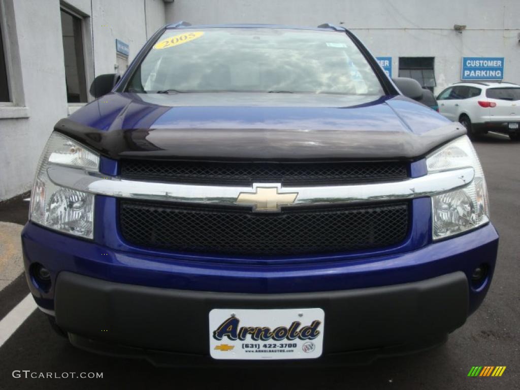 2005 Equinox LT AWD - Laser Blue Metallic / Light Gray photo #2