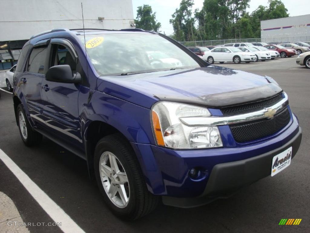 2005 Equinox LT AWD - Laser Blue Metallic / Light Gray photo #7
