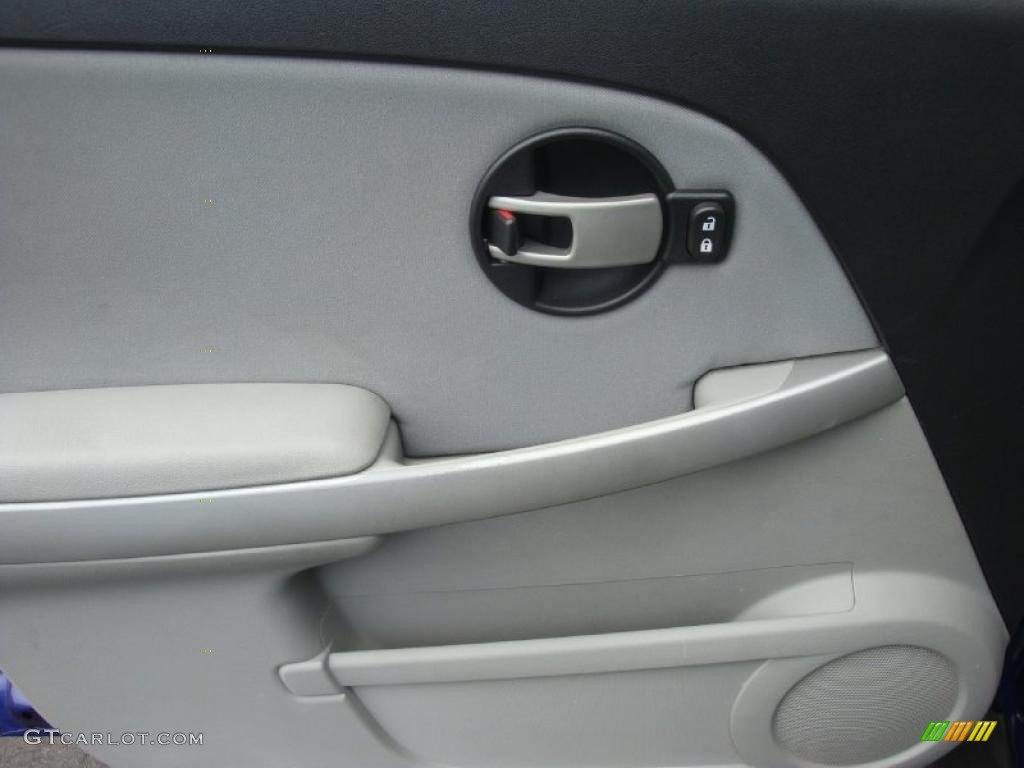 2005 Equinox LT AWD - Laser Blue Metallic / Light Gray photo #9