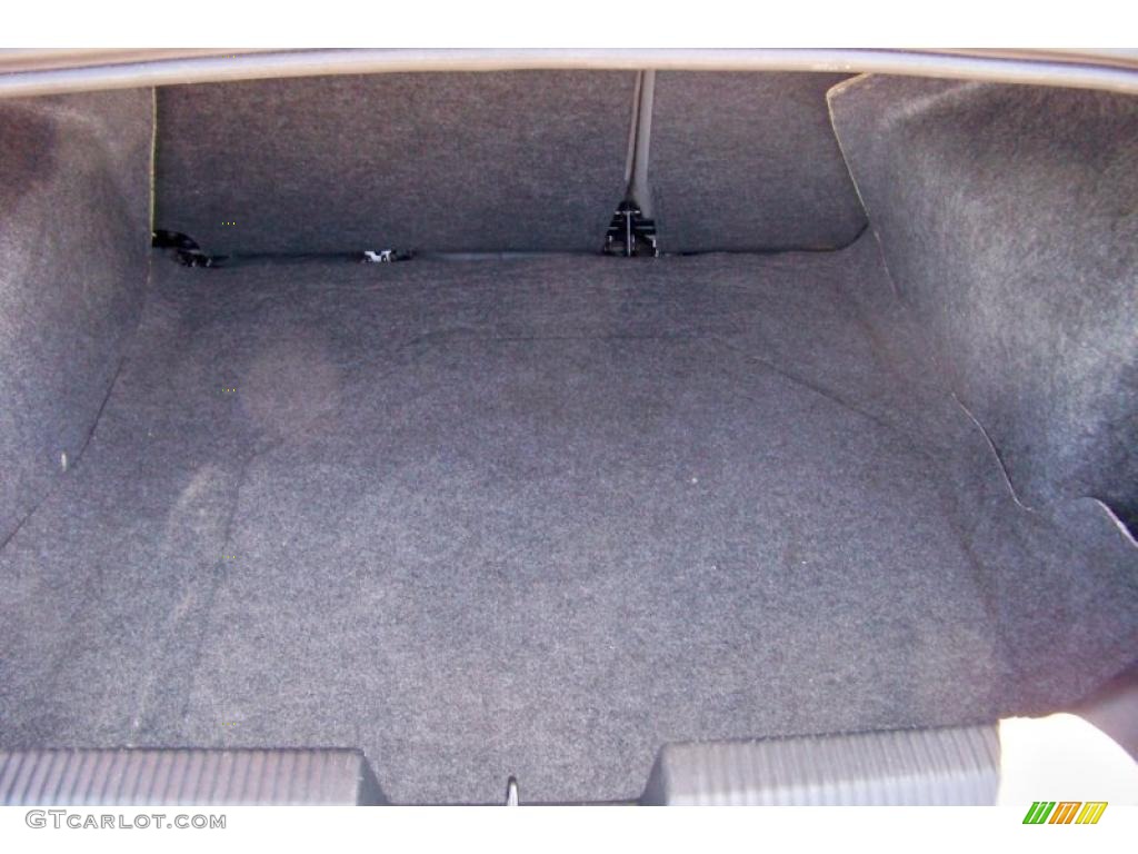 2007 Focus ZX4 SE Sedan - Cloud 9 White / Charcoal/Light Flint photo #21